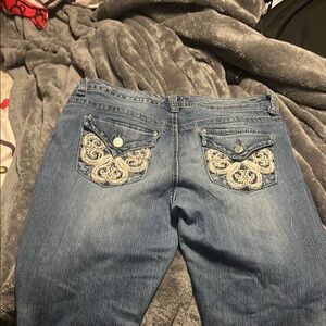 Women's Blue Jeans with Embroidered Pockets